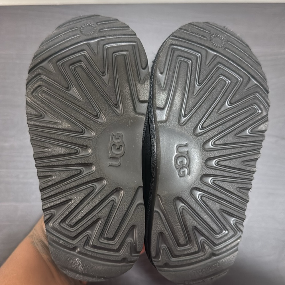 Authentic Ugg Slippers - Picture 2 of 3